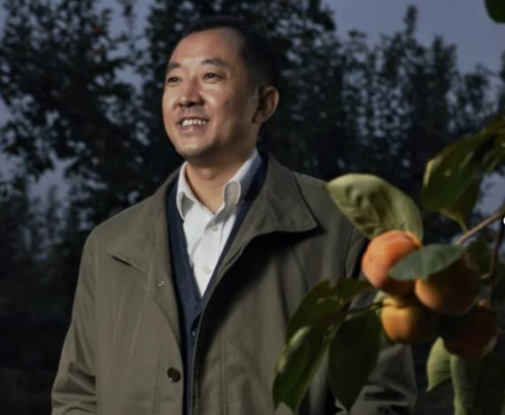 巴东县县长刘冰多嚣张?怒斥反腐书记陈行甲:"你根本不会做官"