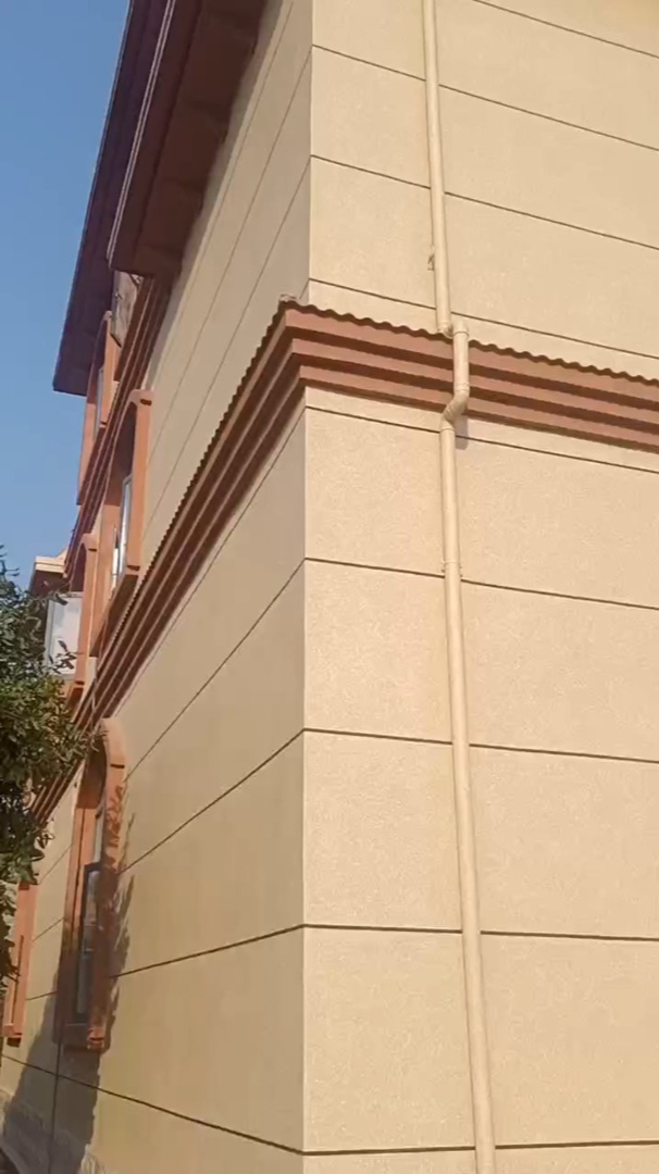 广东水包砂仿石漆自建房效果分享