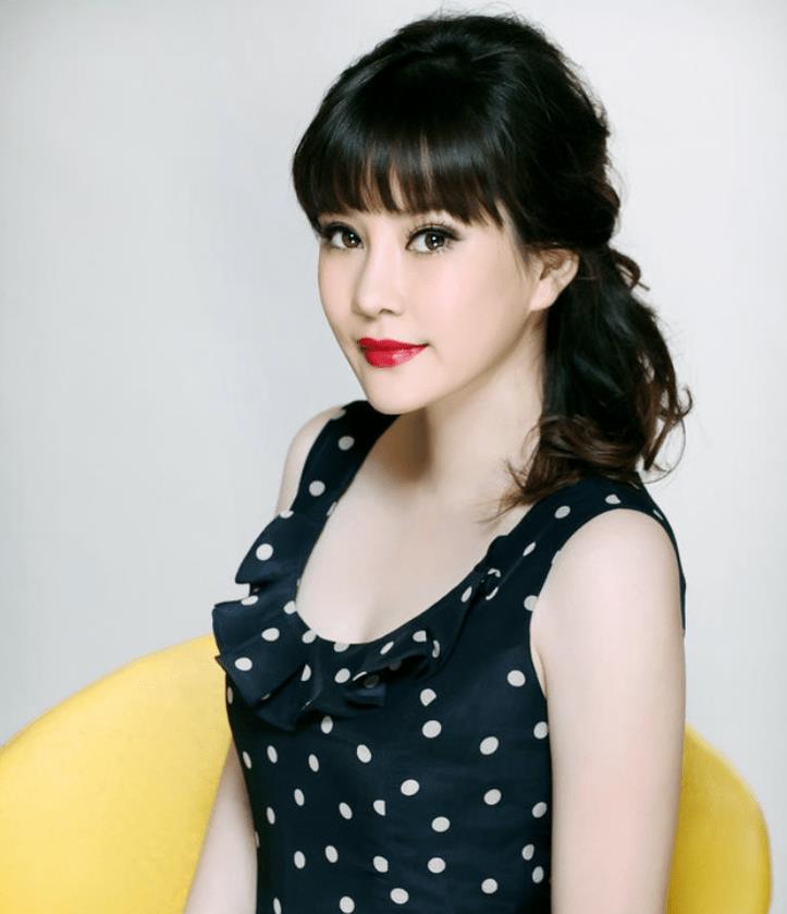 女演员杨蕾图片图片