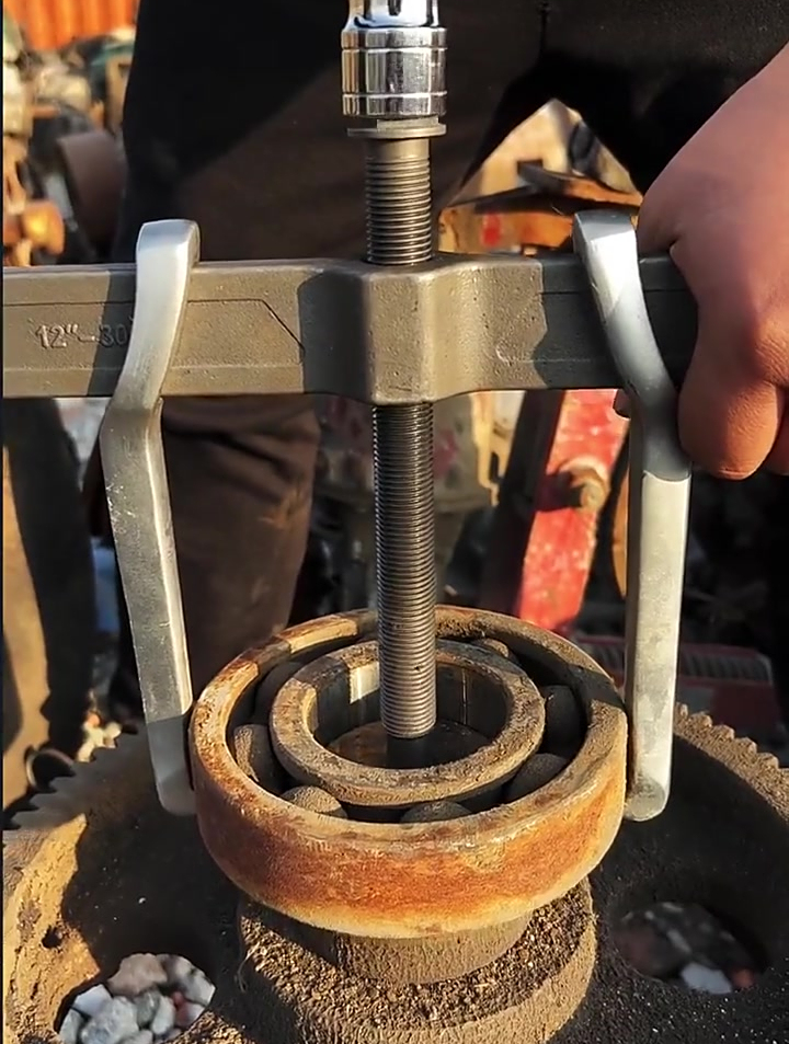 省力两爪拉码轴承拉出器工具顶拔器皮带打孔多功能二爪拉马起拔器-度