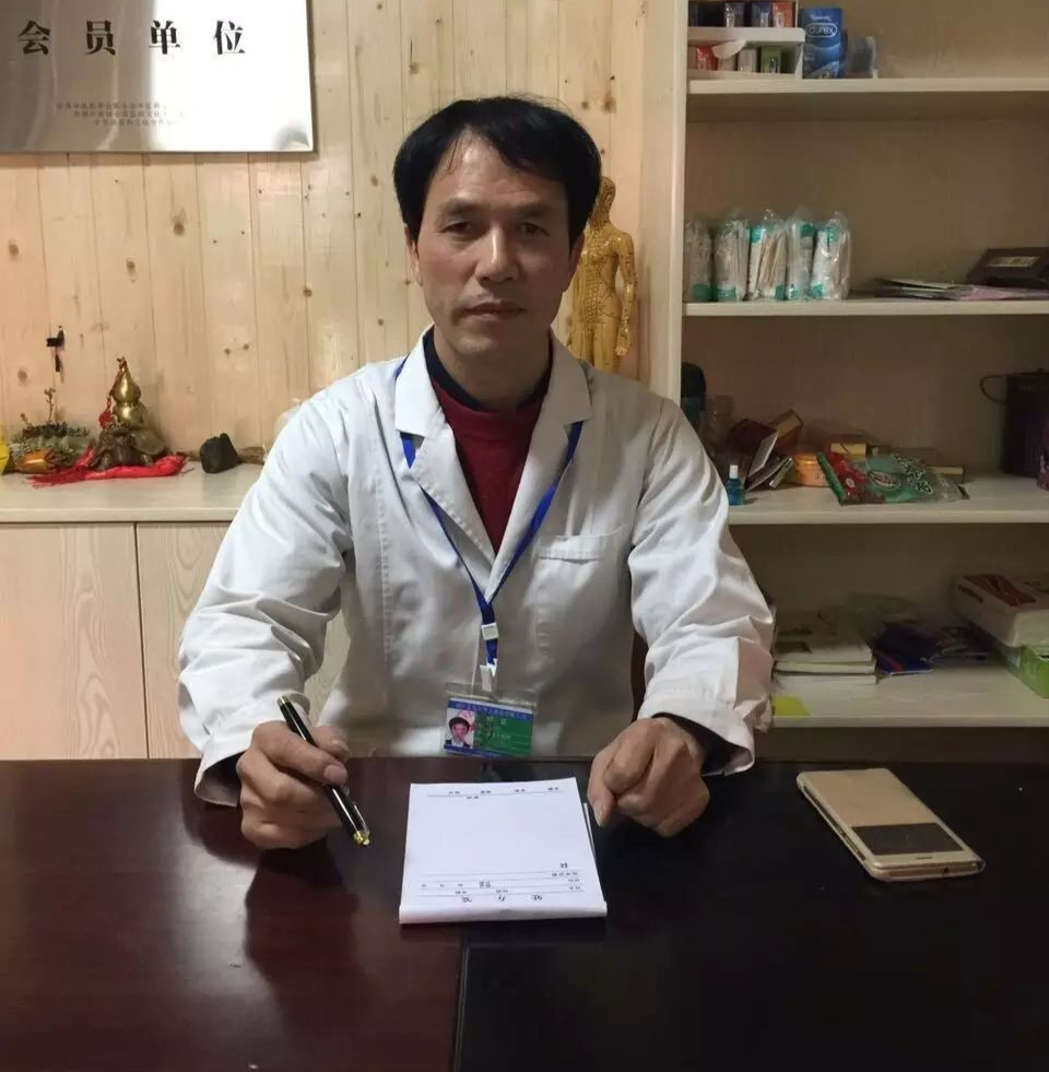 名中医杨春虎,自学成医,他总结了3条学医捷径,照着做,很受益