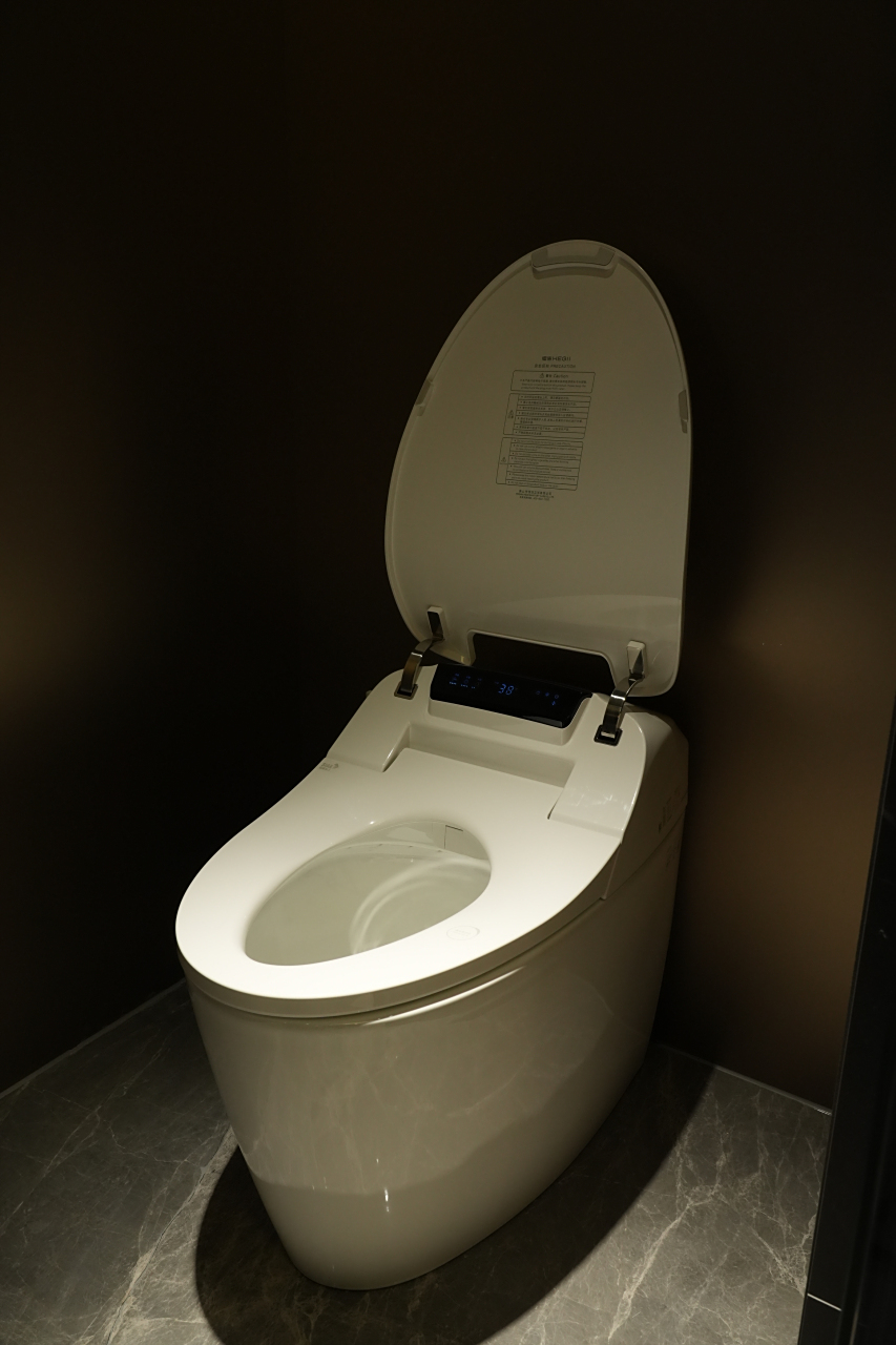 恒洁q9x智能马桶一体机让我爱上了一个更干净,更卫生,更智能的家.