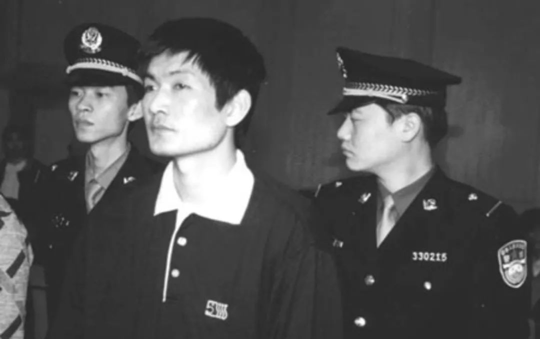 温岭市黑老大张畏覆灭始末