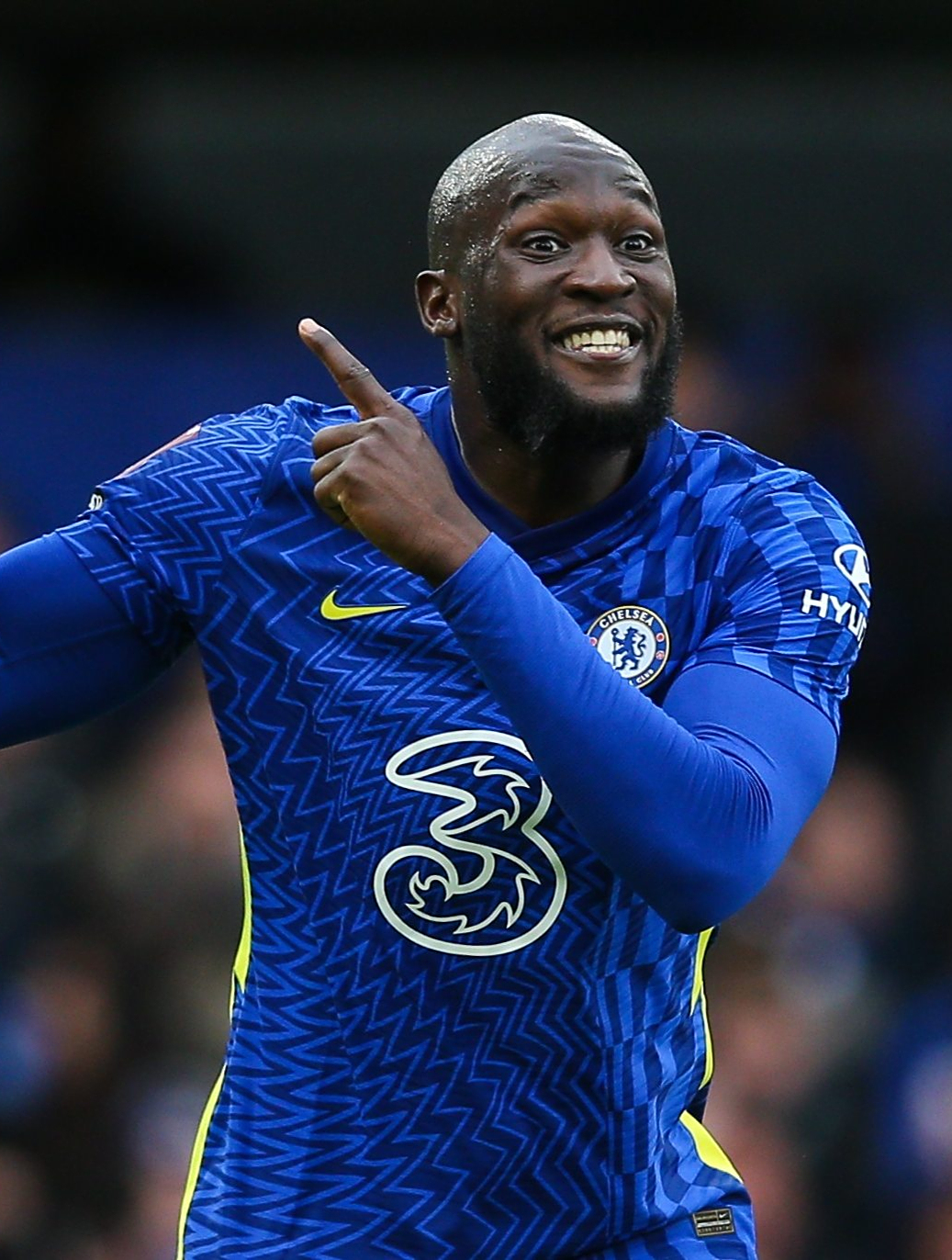 尤文态度暧昧,切尔西要降价或者接受租借才能摆脱卢卡库