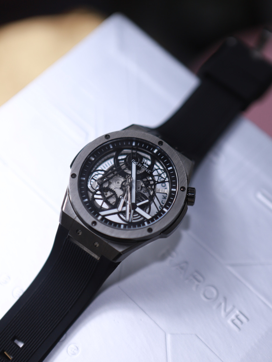 潮流时尚男士手表,雷诺双子星·x个性出彩