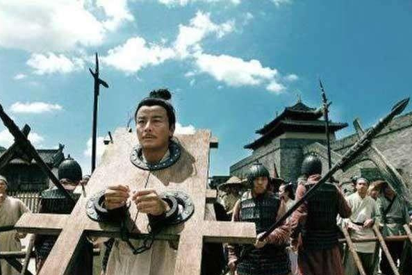 古代被满门抄斩诛九族,为啥不提前逃跑,当逃犯的难度有多大?