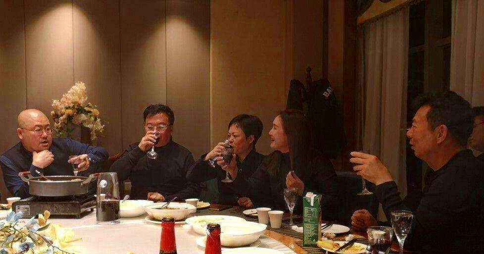请领导吃饭时,这3个方面要"注意",别自己白花钱还没人领情!