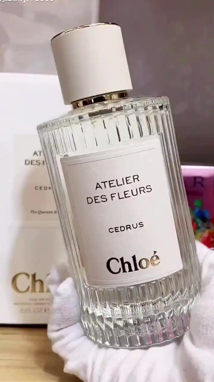 蔻依北国雪松香水,经典木质香香水