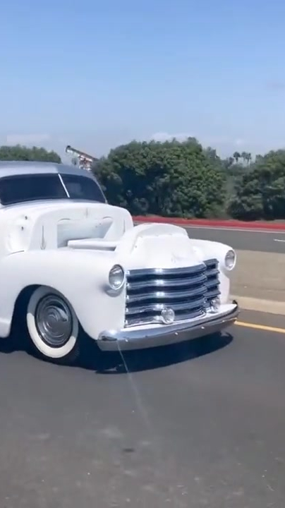 福特f100皮卡肌肉车老爷车美式复古