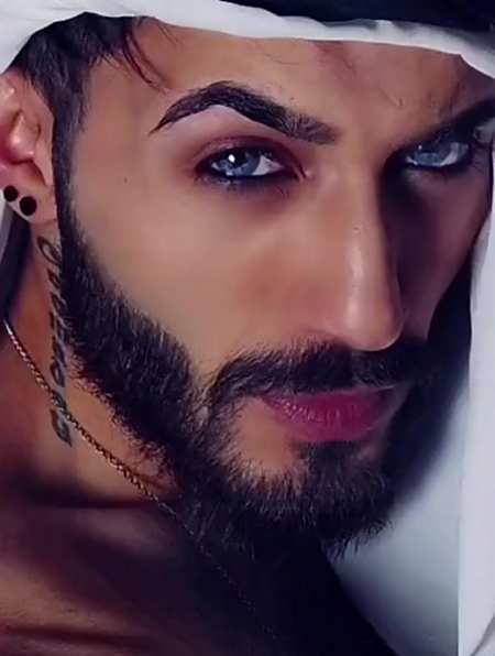 帅的有点过分了啊 沙特阿拉伯 高颜值帅哥 热爱生活热爱快手-度小视