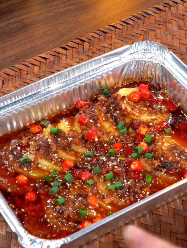 香辣锡纸花甲土豆学会一起出摊