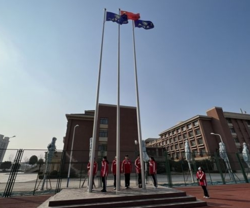 扬帆奋进正当时:开封高中西校区举行2021-2022学年春季开学典礼