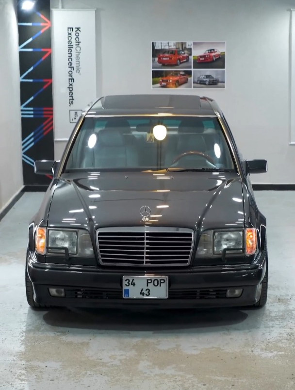 太经典了!稀有的90年代奔驰e500