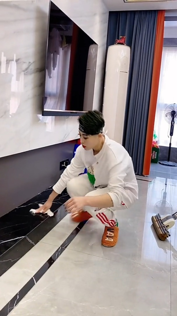 广州 钻爷 生活不会因为你是女人