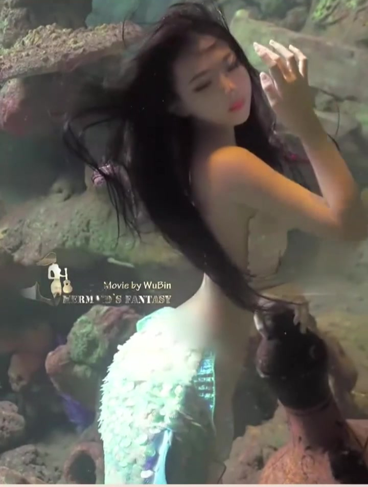 这个美人鱼小姐姐是我见过最仙的,真的是太美了