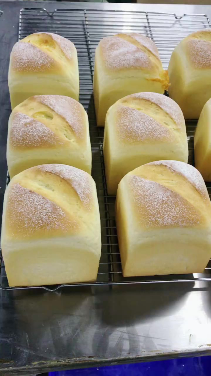 海盐芝士面包海盐芝士面包口感微咸