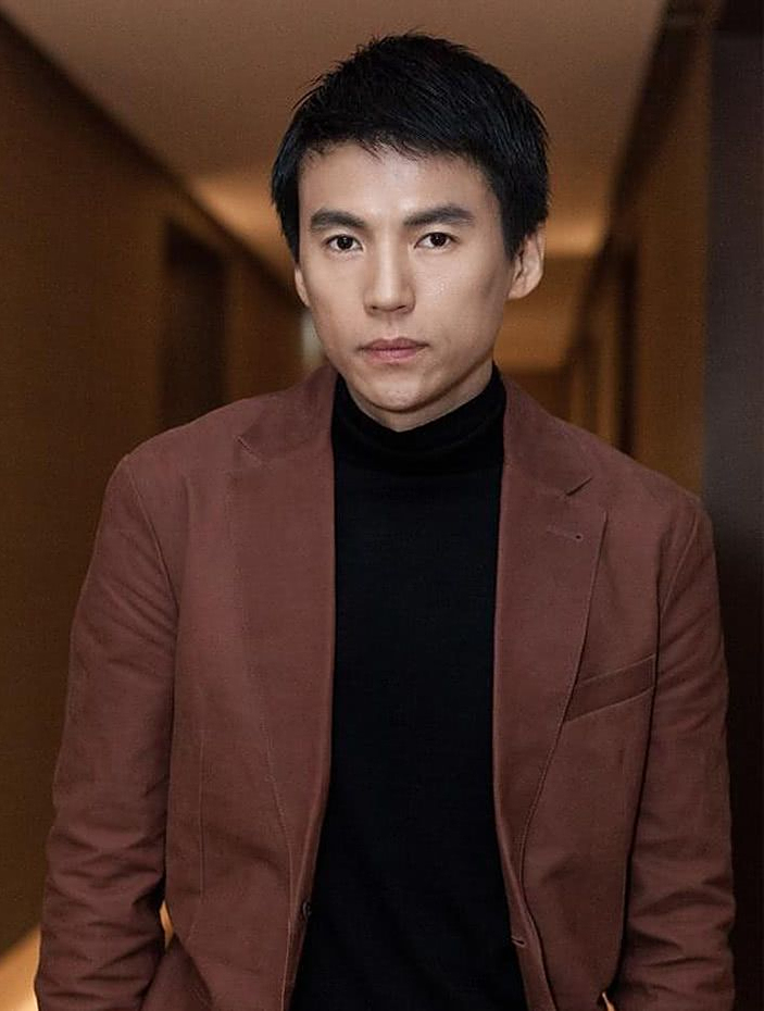 "京城恶少"王烁:砸388万博美人周迅一笑,背后得罪谁消失匿迹