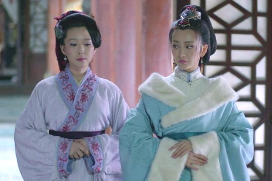 金丰:曾是中戏校花,出道多年却不火,如今凭借《长相思》出圈