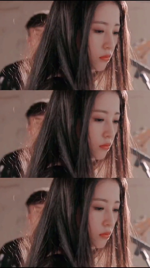 学姐,就不能少喝点?原来重返20岁里面的学姐是周雨彤