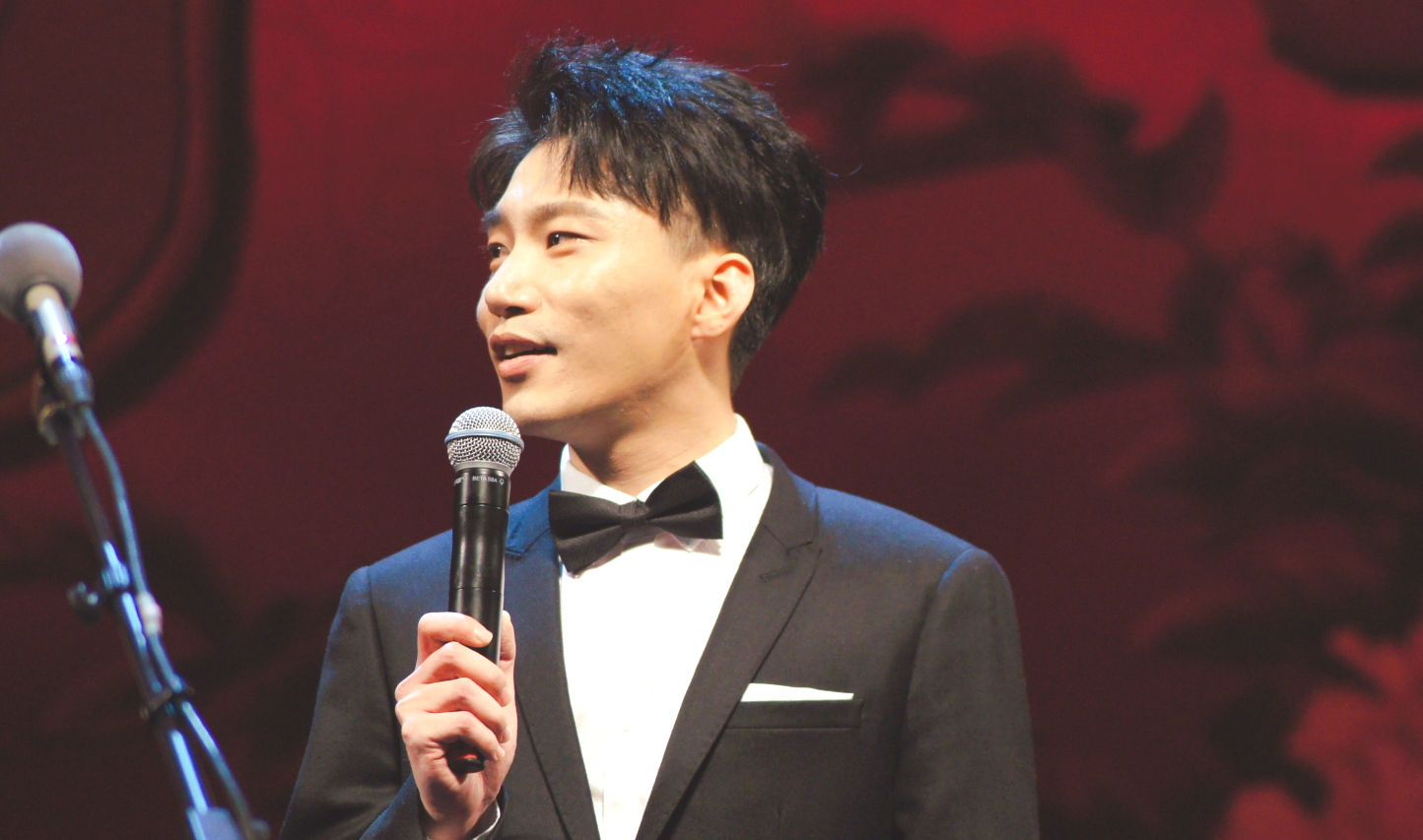 官方出台新规定,主持人必须持证上岗,德云社何九华或成最大赢家