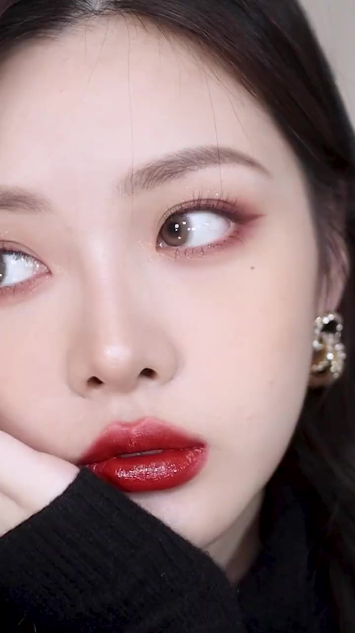 御姐感日常妆琥珀红棕色系