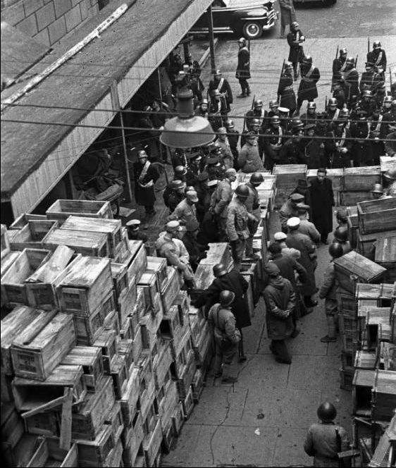 1921年上海信交风潮给社会各行各业带来了什么影响?