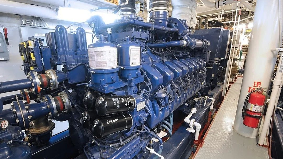 常见的军舰发动机用的是什么油料作为发动机的燃料?