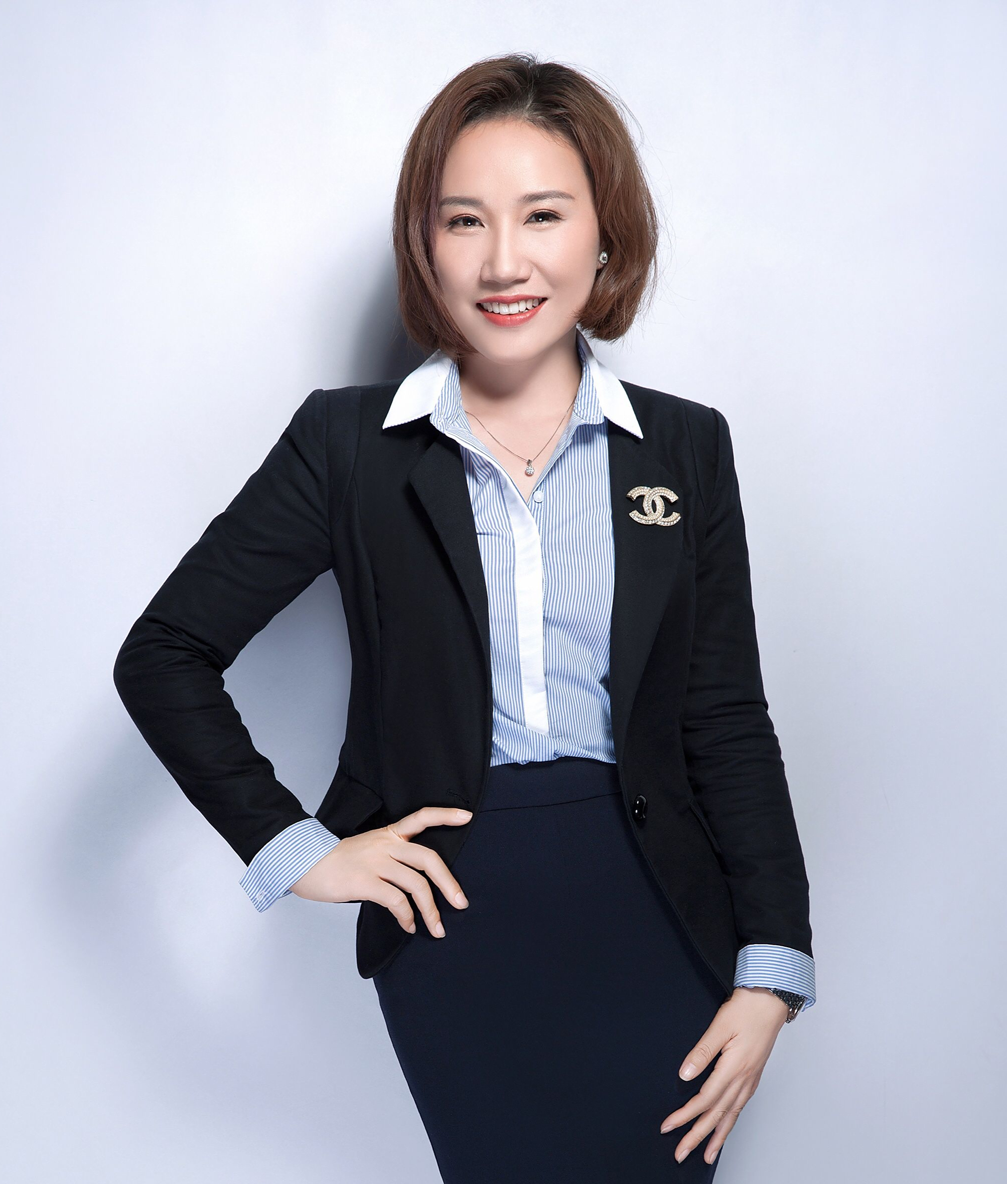 中国美业纹绣名师录——吴映萱老师