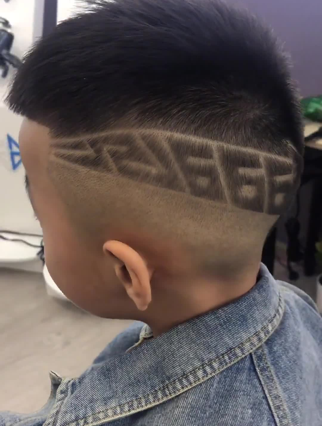 发型雕刻,儿童发型设计风格-度小视