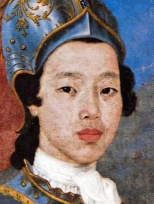 乾隆宠爱的香妃究竟长什么样?高挺的鼻梁,自来卷的头发和瓜子脸