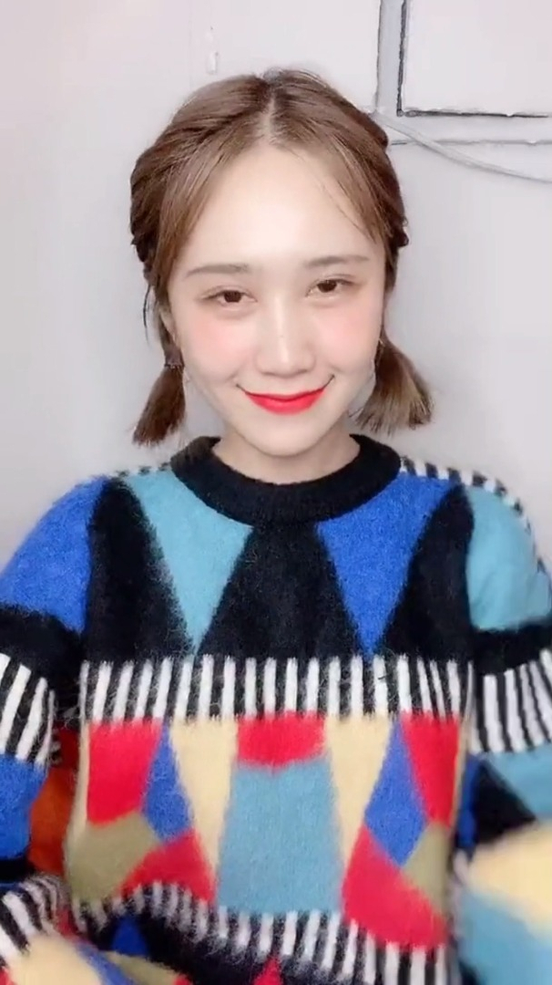 双辫羊角辫怎么扎超级简单可爱又特别