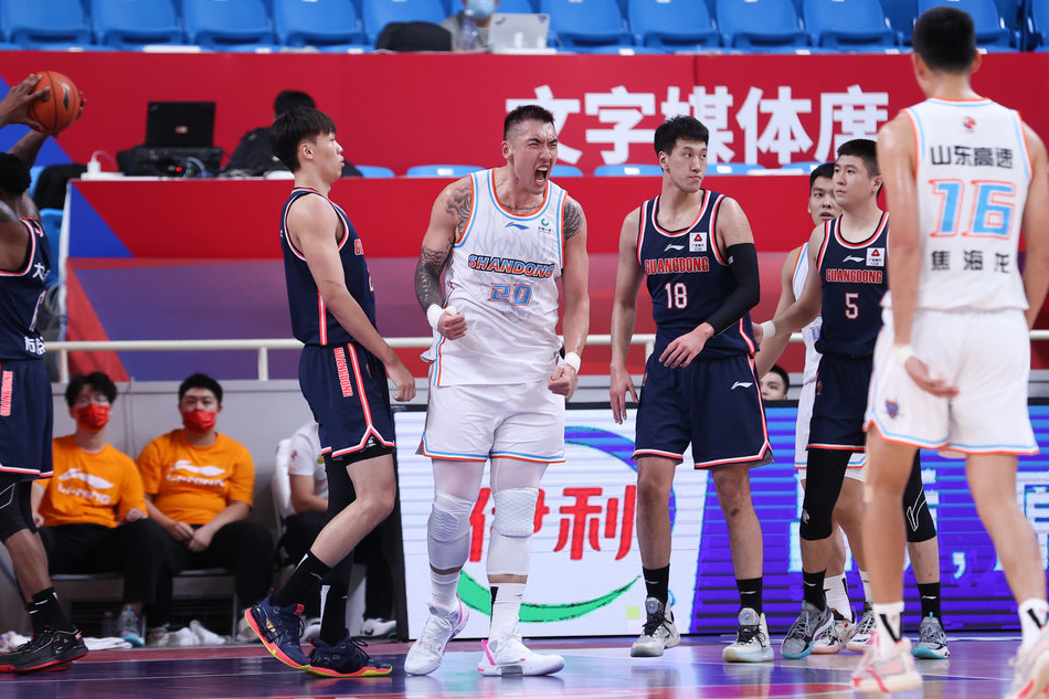 广东vs山东:落魄的王晗 陷入困局杜锋,谁能率队走出阴影?