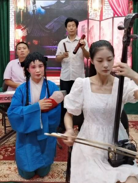 曲剧名段《鞭打芦花》选段,上前来我拉住二弟的手-度小视