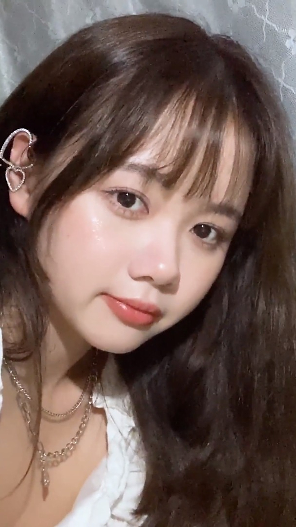 妈生感学生日系裸妆上学必备这种妆容我最擅长了