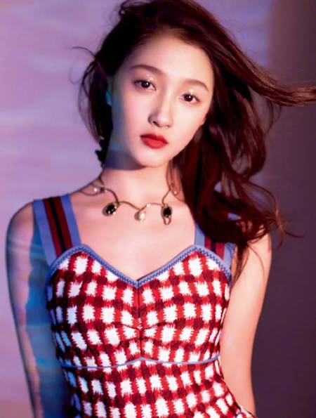 关晓彤到底有多心机?现场给马思纯难堪,从国民闺女到全网群嘲-度小视