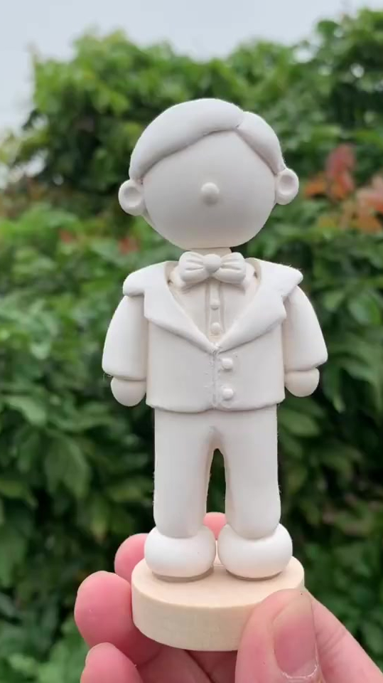 原创石塑粘土人偶,结婚礼物西装礼服037-度小视