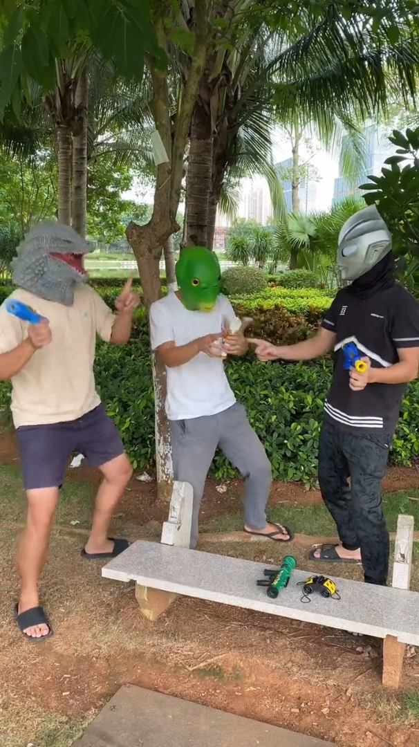 迪迦奥特曼是我的偶像迪迦奥特曼绿头鱼搞笑视频