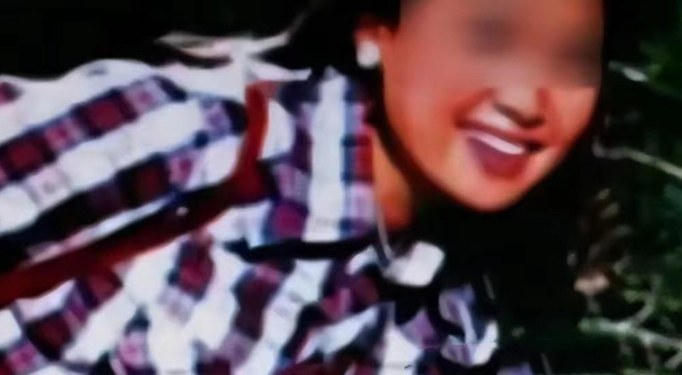 86年男子因强奸女歌手入狱多年后女子跪地忏悔我不该诬陷你