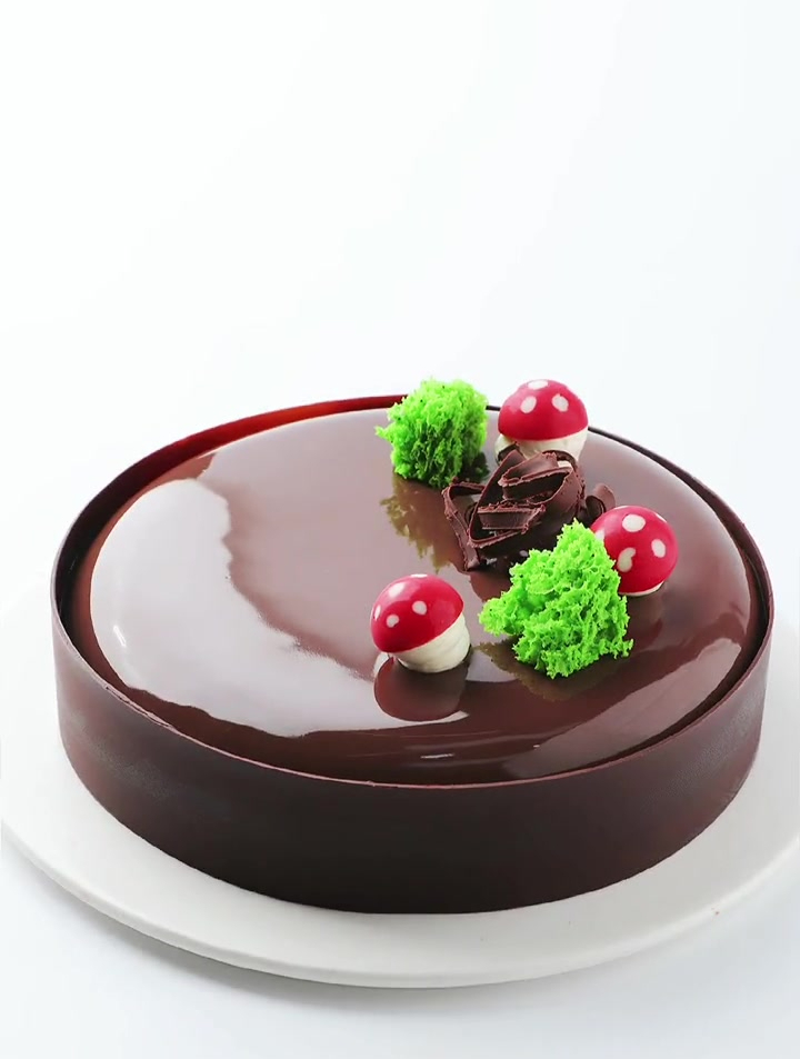 简约高大上法式淋面慕斯