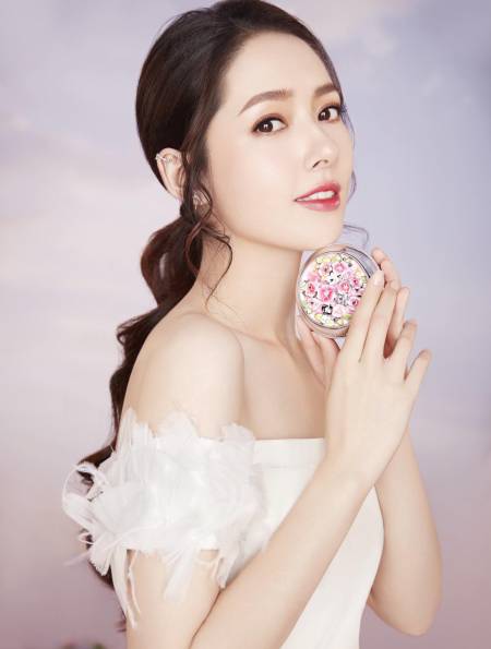 "豪门媳妇"郭碧婷,嫁进豪门被催生,只因向佐能力不行?1-度小视