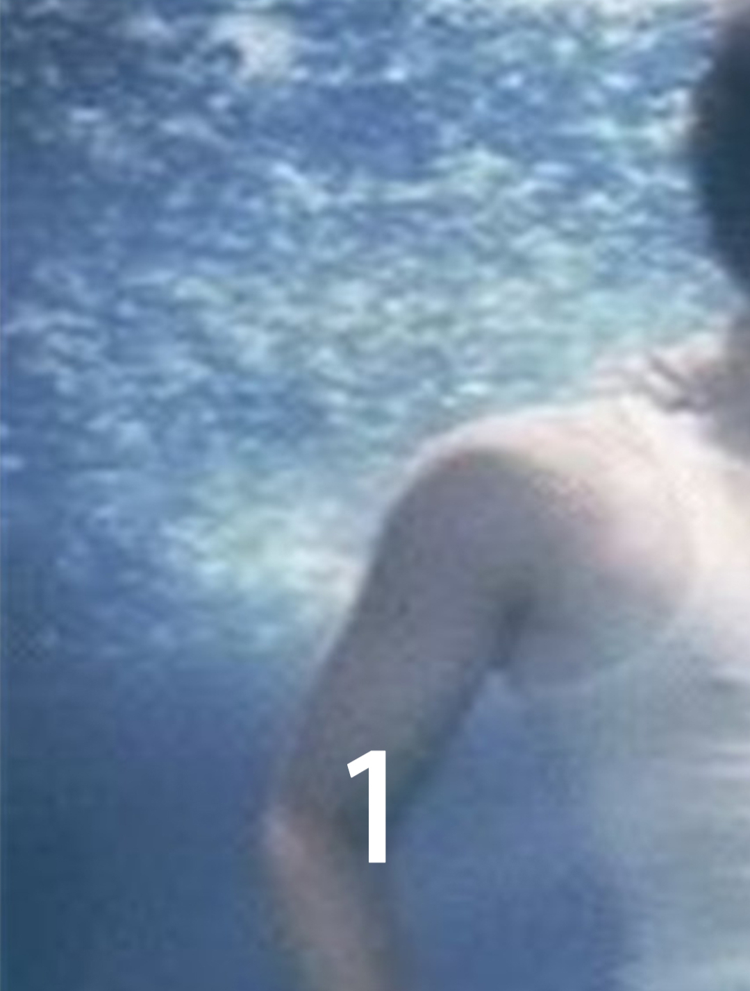 闫妮水下拍摄"大片",身材若隐若现太撩人,让人看了脸红心跳!-度小视