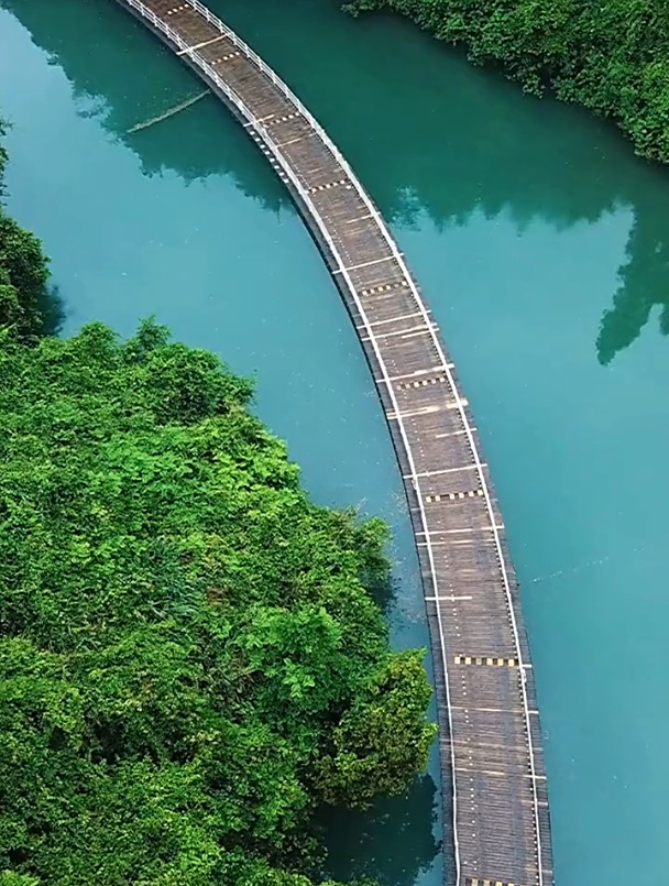 恩施州网红浮桥,有想来炫酷一下的吗?