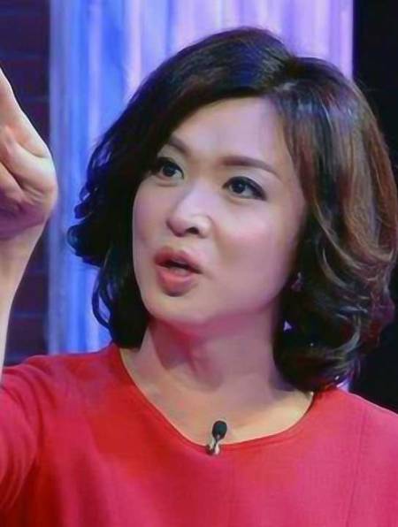 节目组为了收视率让女演员不穿打底裤上台最后被金星怒怼