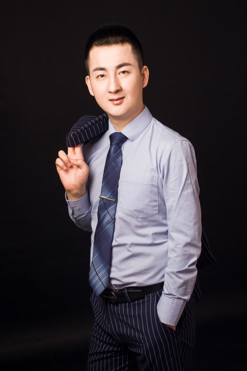 赵帅甲生于93年是企优托集团创始人成为互联网营销独角兽