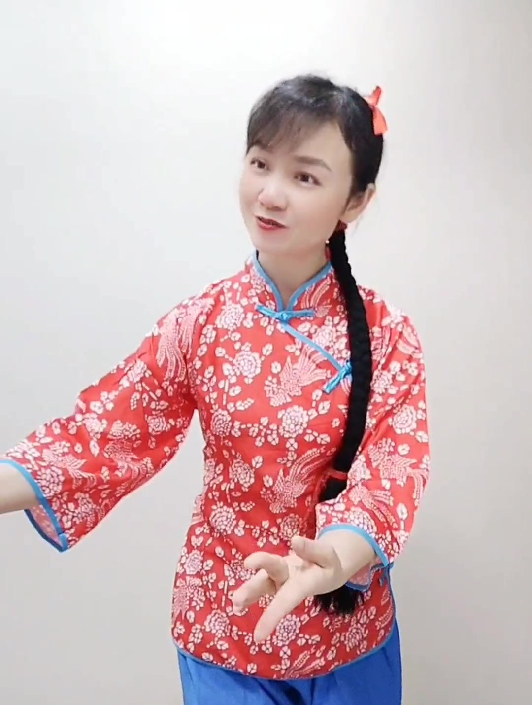 你们的小铁梅又来啦