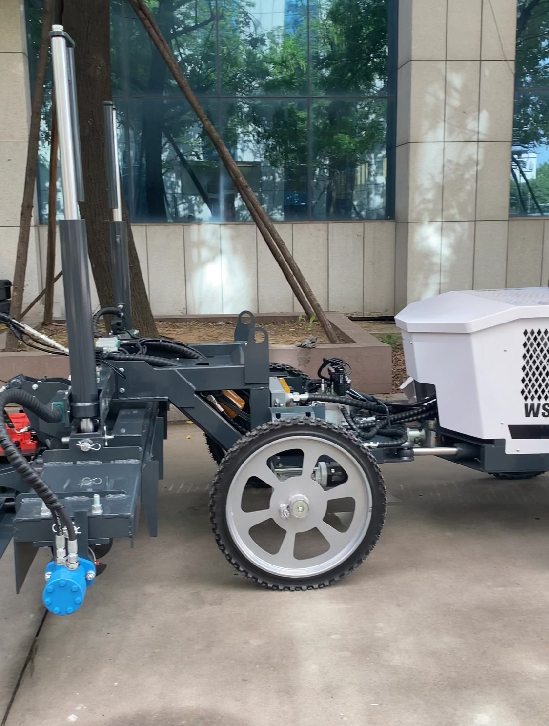 ws940 四轮激光整平机 万世地坪-度小视