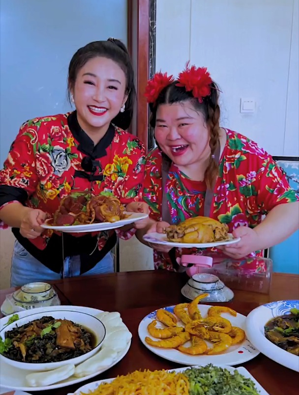 搞笑蹭席 才艺 好想去山东搂席 给个小红心呗-度小视