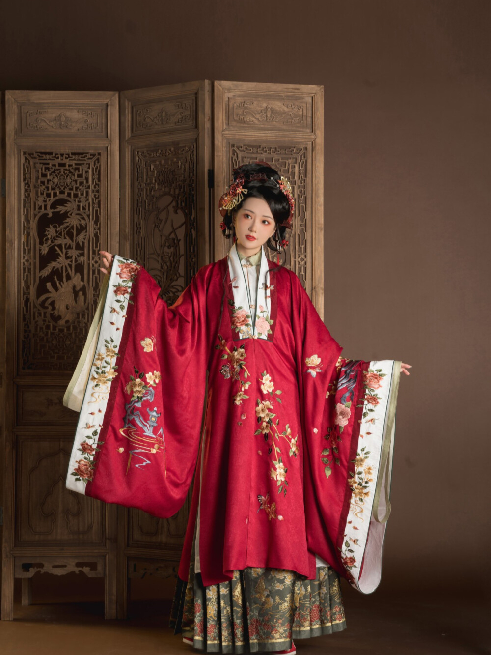 虐渣打脸《锦上娇》琇莹表示:当年你弃我如敝履,如今你高攀不起