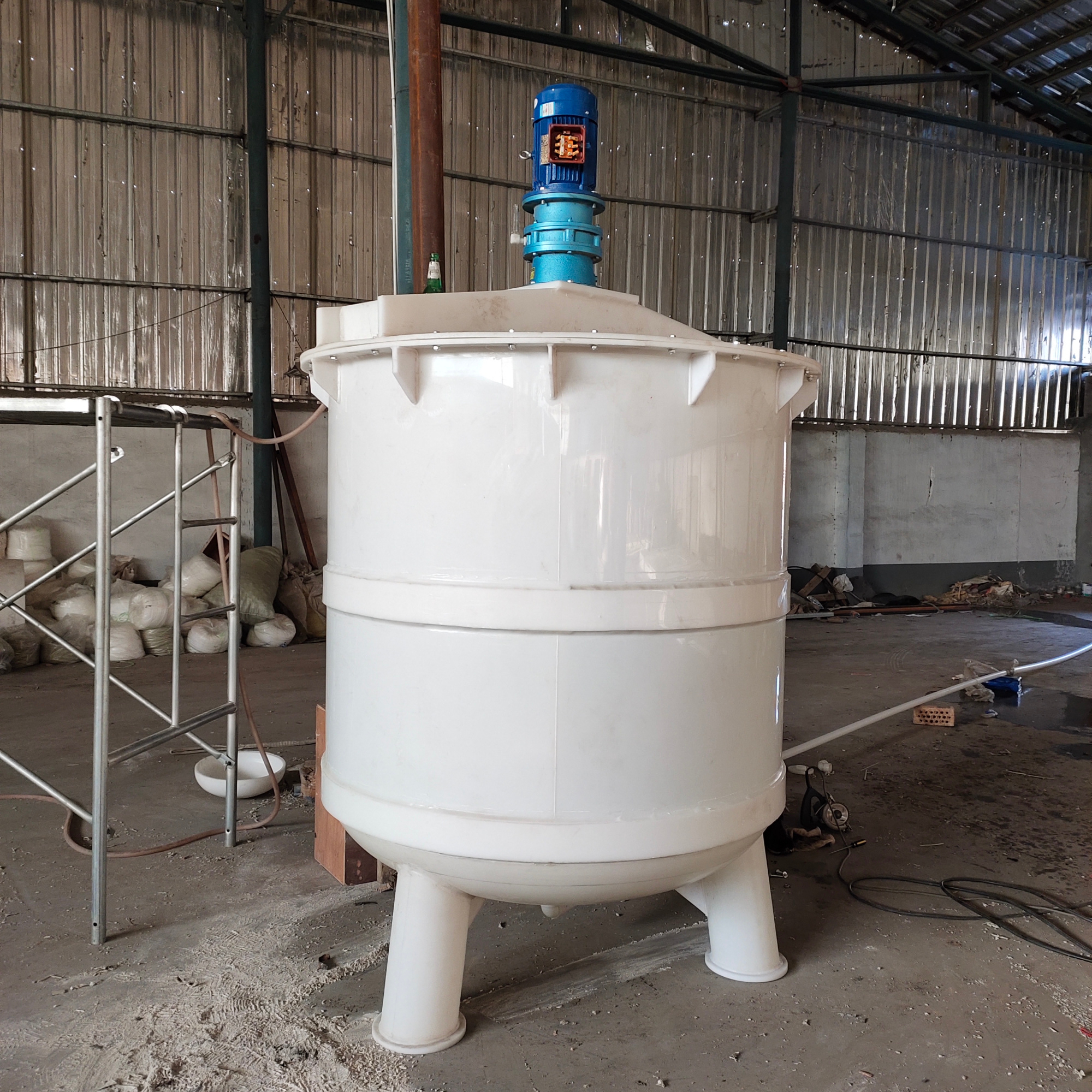 pp搅拌罐是如何吸引购买者的,其特点优势有哪些?