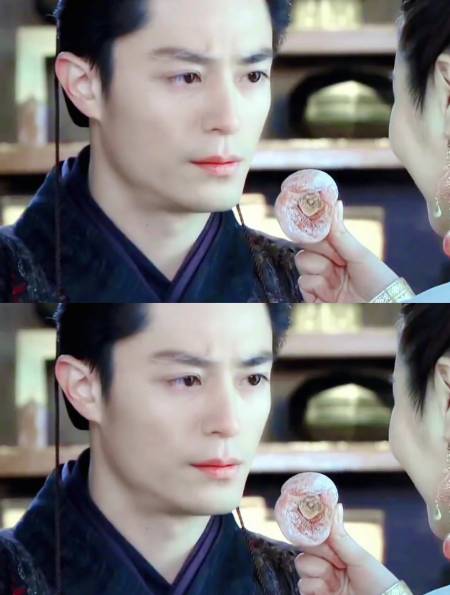 霍建华的盛世美颜,十年前他不化妆披个土豪大氅就能惊艳全剧-度小视